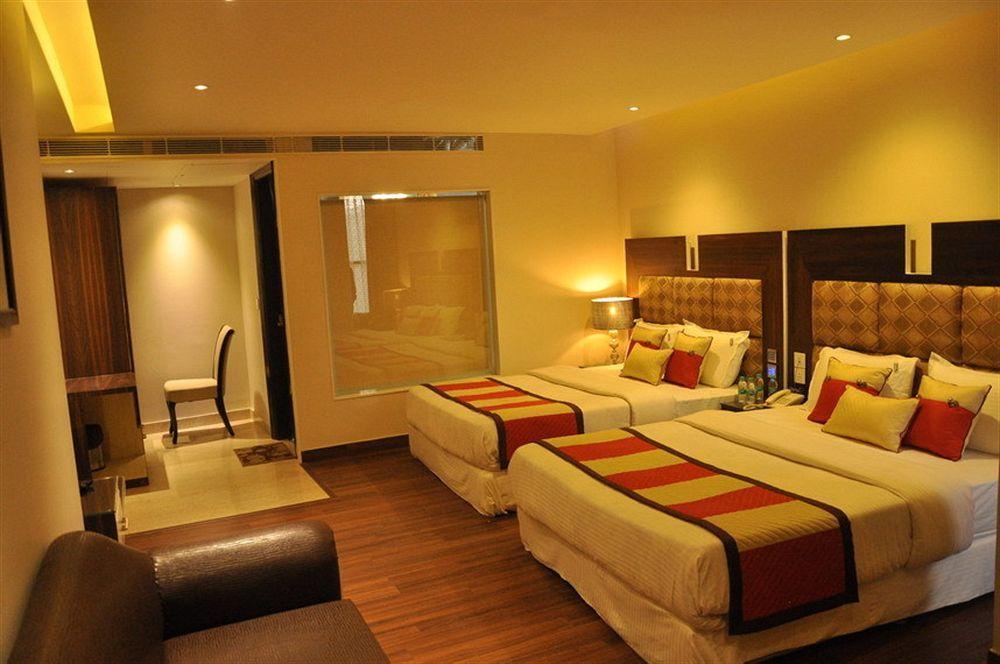 Hotel Uppal International, Near New Delhi Railway Station Esterno foto