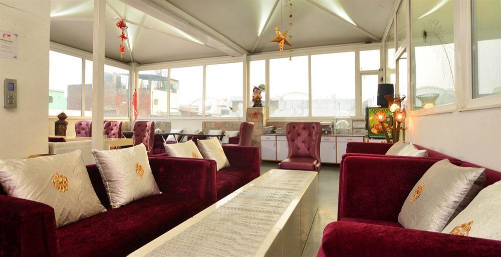 Hotel Uppal International, Near New Delhi Railway Station Esterno foto
