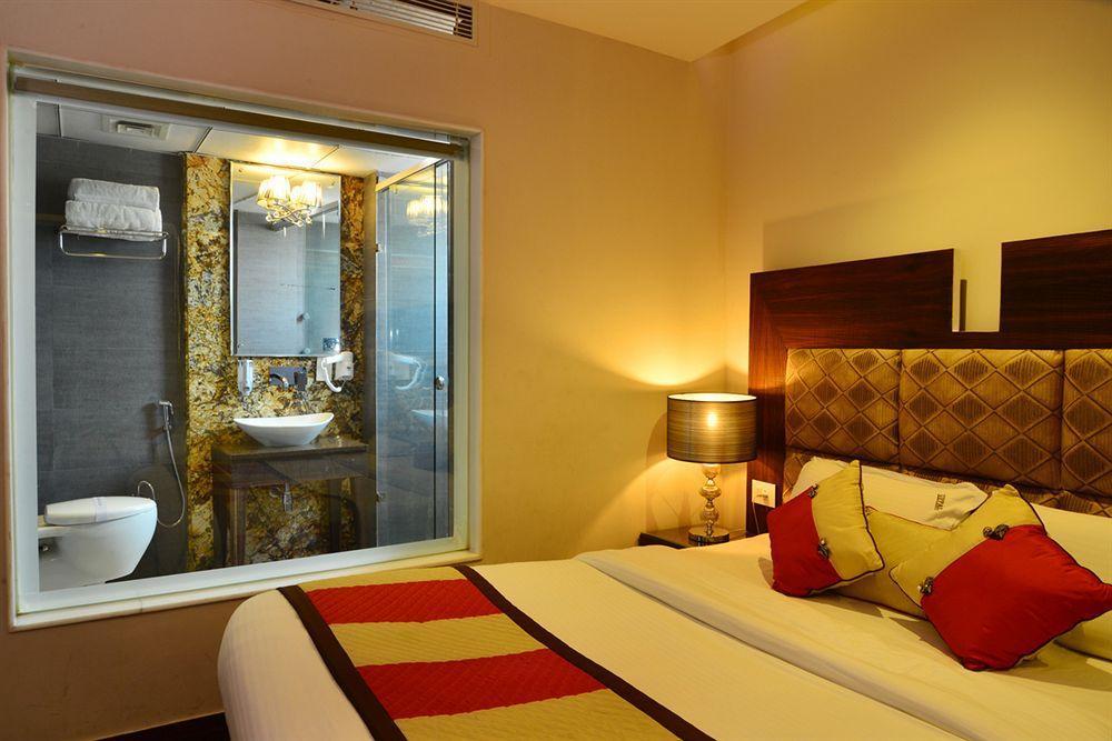 Hotel Uppal International, Near New Delhi Railway Station Esterno foto