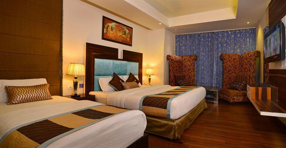 Hotel Uppal International, Near New Delhi Railway Station Esterno foto